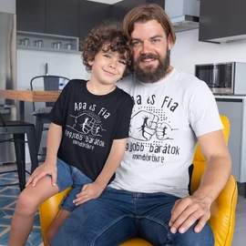 apa-fia-legjobb-baratok-egy-eleten-at-paros-polo