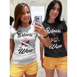 partner-in-wine-baratnos-paros-polo