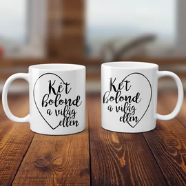 ket-bolond-a-vilag-ellen-paros-bogre