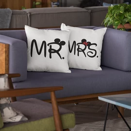 mrs-and-mr-paros-parna